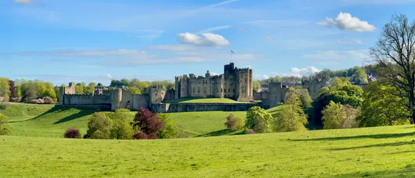 Alnwick Castle